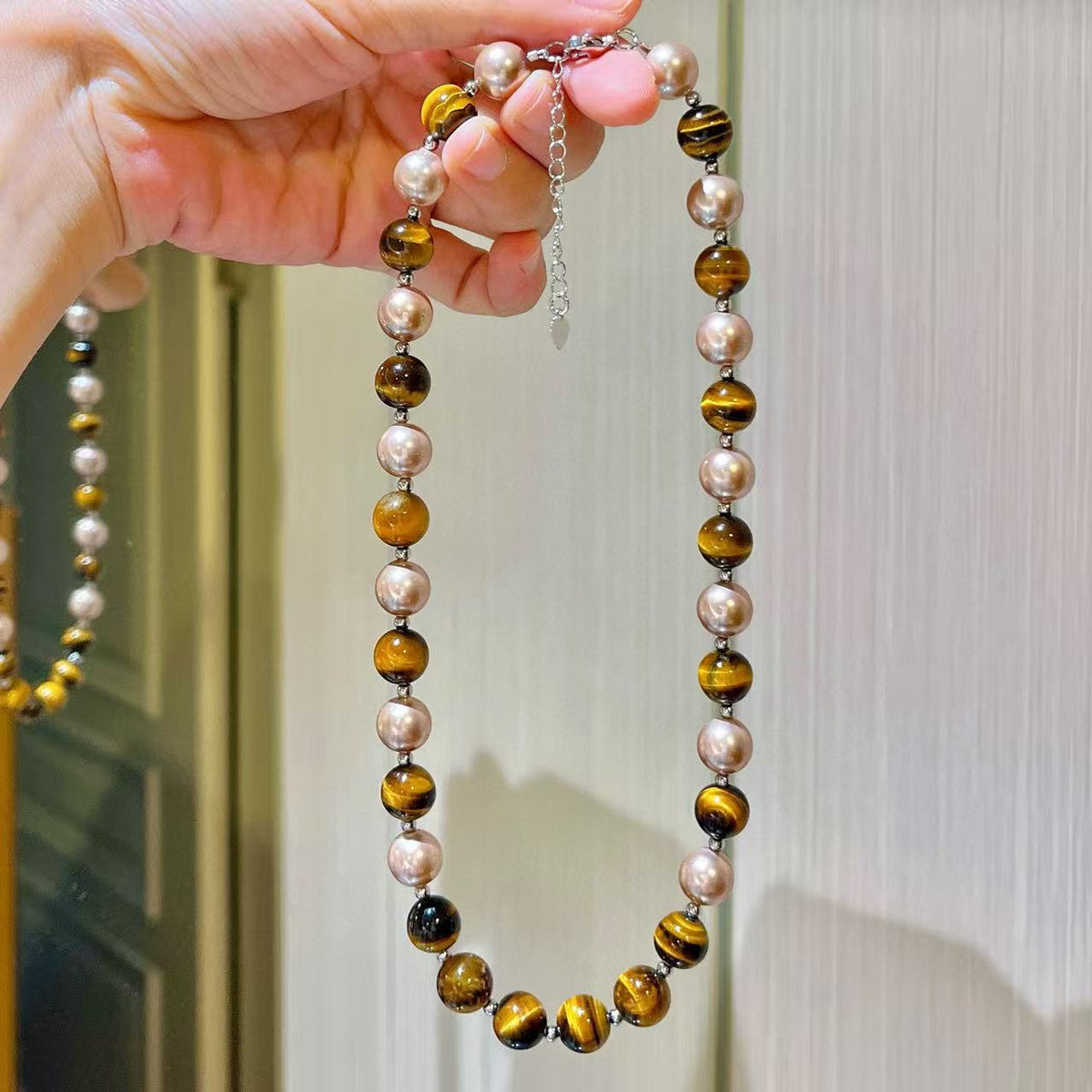 Autumn And Winter Maillard Style Natural Tiger Eye Stone Design Starry Crystal Clavicle Chain Necklace Guaranteed Authenticity And Re-Inspection