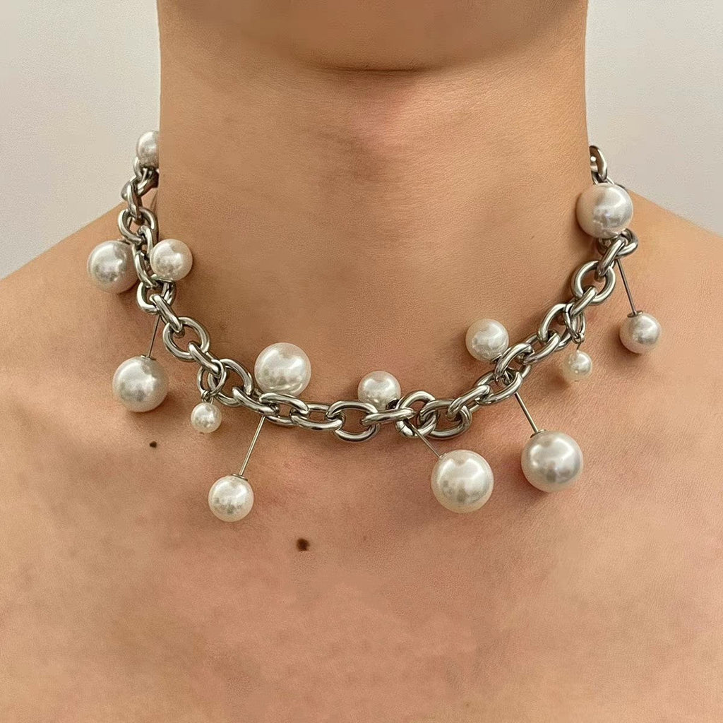 R Pearl Exaggerated Yabi Punk Steel Titanium Clavicle Chain