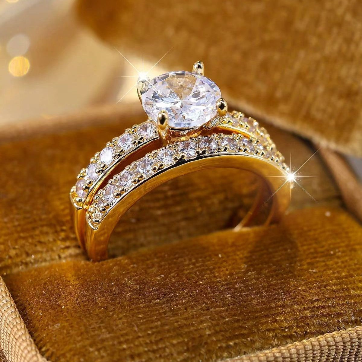 Versatile High-end And Subtly Luxurious Ring