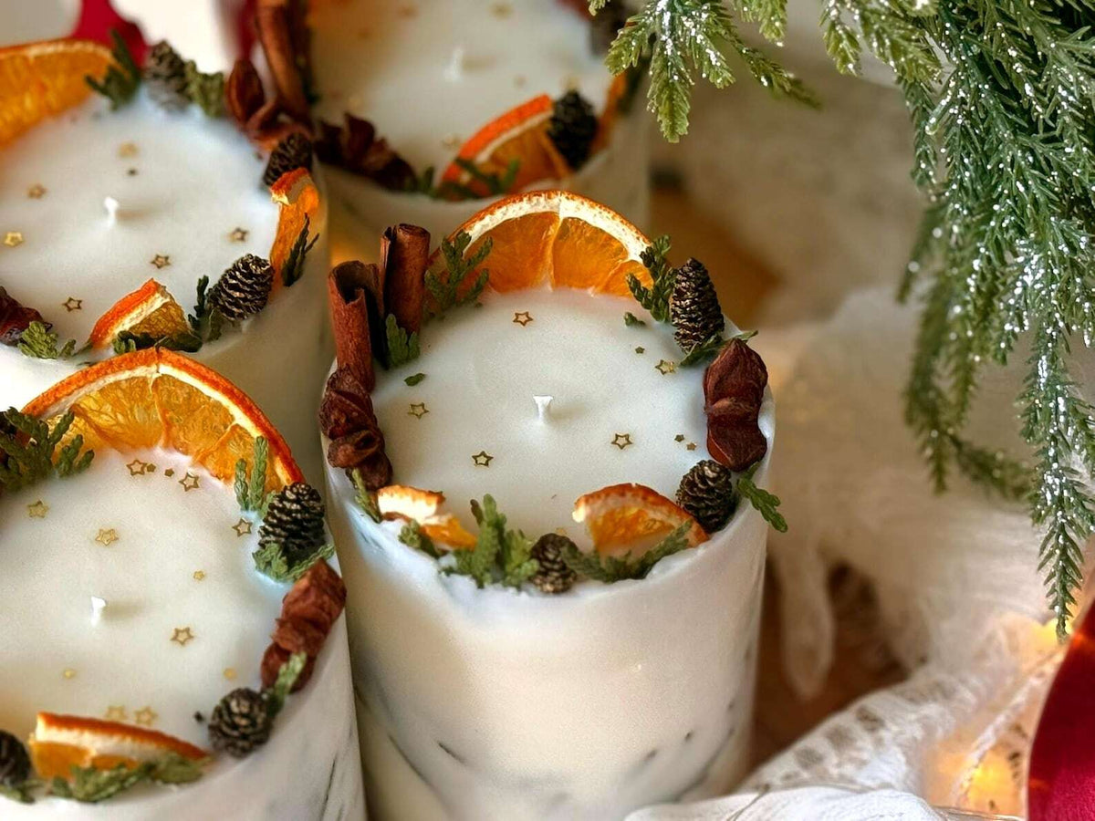 Christmas botanical candle in gift box: Cottagecore Holiday Decor, unique rustic homemade