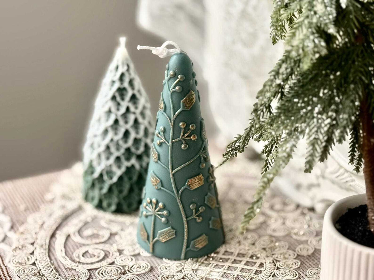 Scandi Christmas Tree Candle: Hand-Poured Soy Wax with Gold | xmas decor