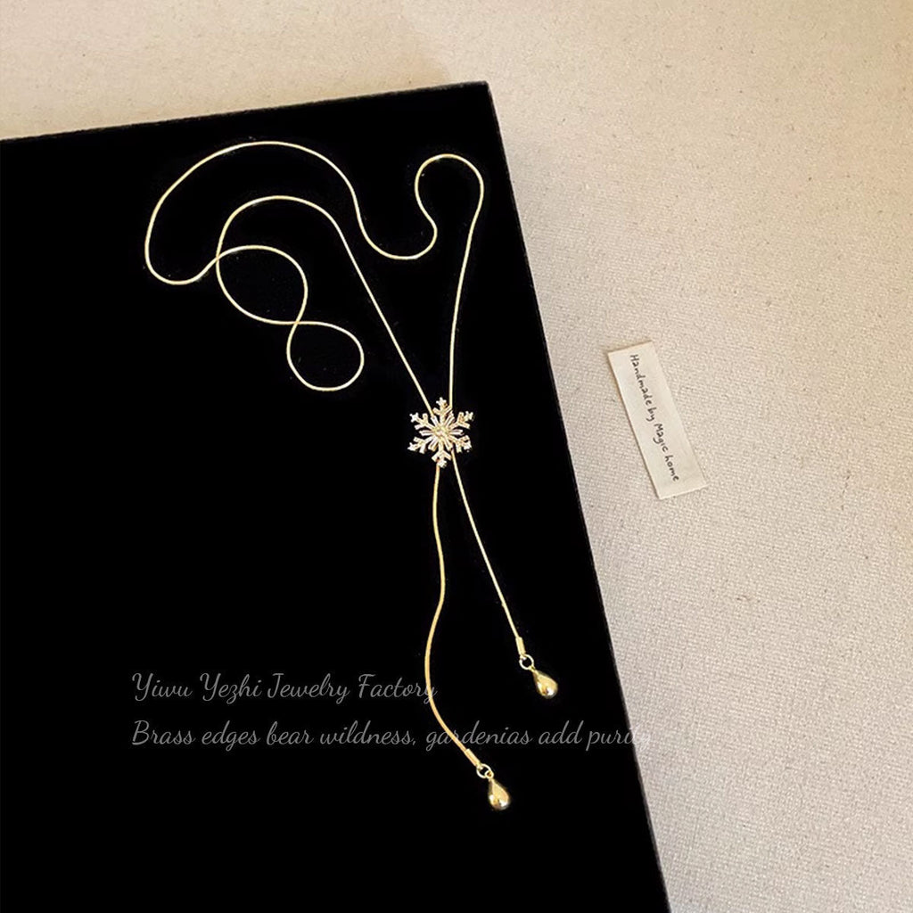 Pull-Out Zircon Snowflake Long Necklace For Women, Accessible Luxury, High-End, Elegant, Fashionable And Versatile Necklace Sweater Chain