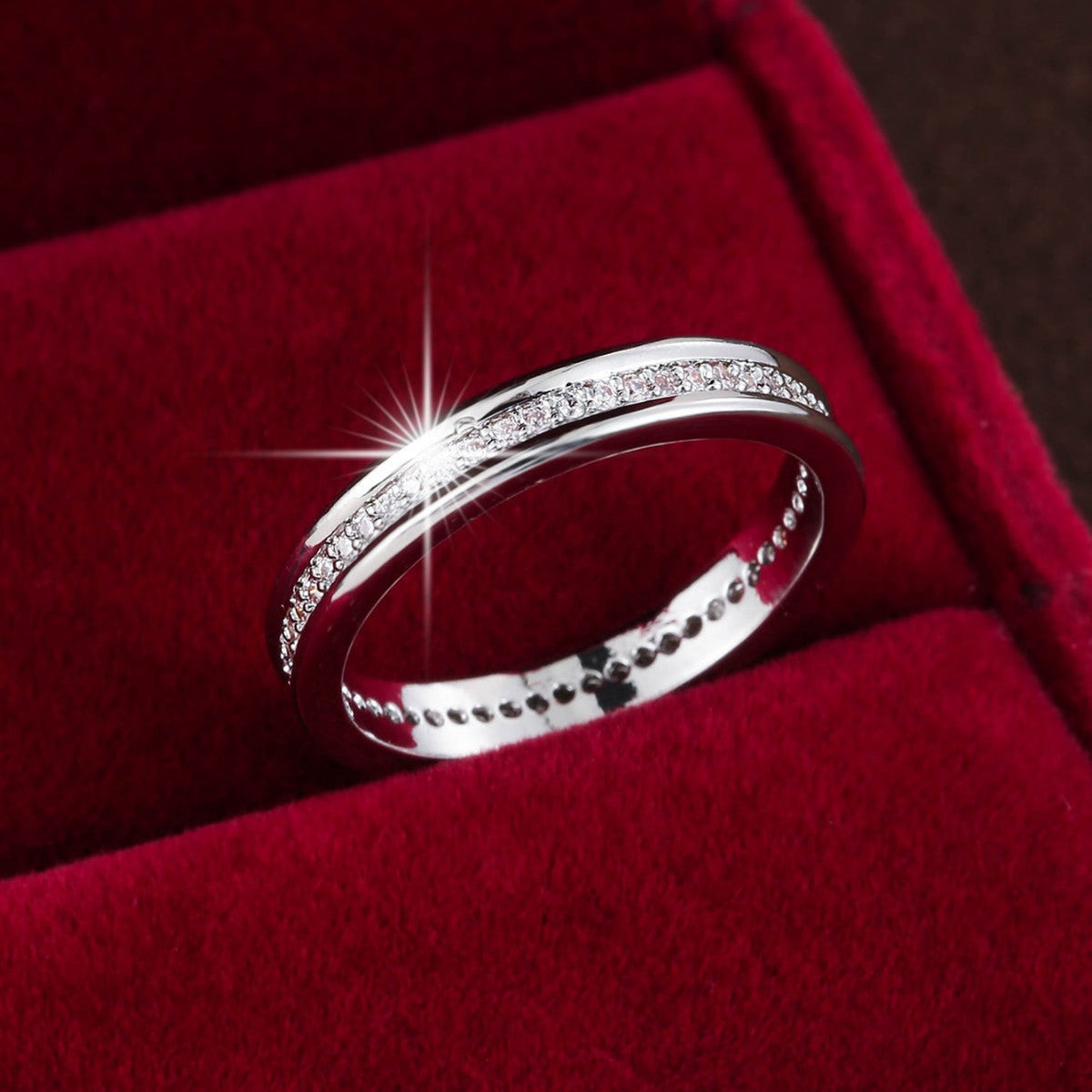 Hot Selling New Inlaid Zircon Women Ring, Minimalist Single Row Zircon Band, Light Luxury Commuter Stackable Couple Finger Jewelry