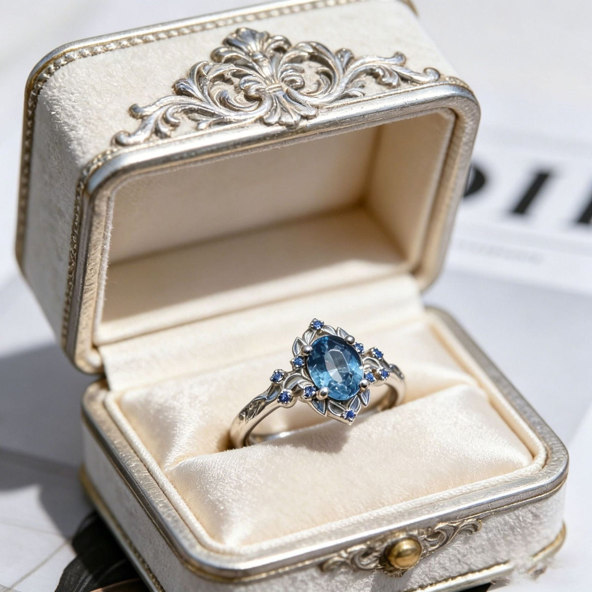 Yanbai Cross-Border Luxury Exquisite Vine Blue Elegant Design Ring, Personalized Copper Inlaid Zircon Versatile Light Luxury Ring
