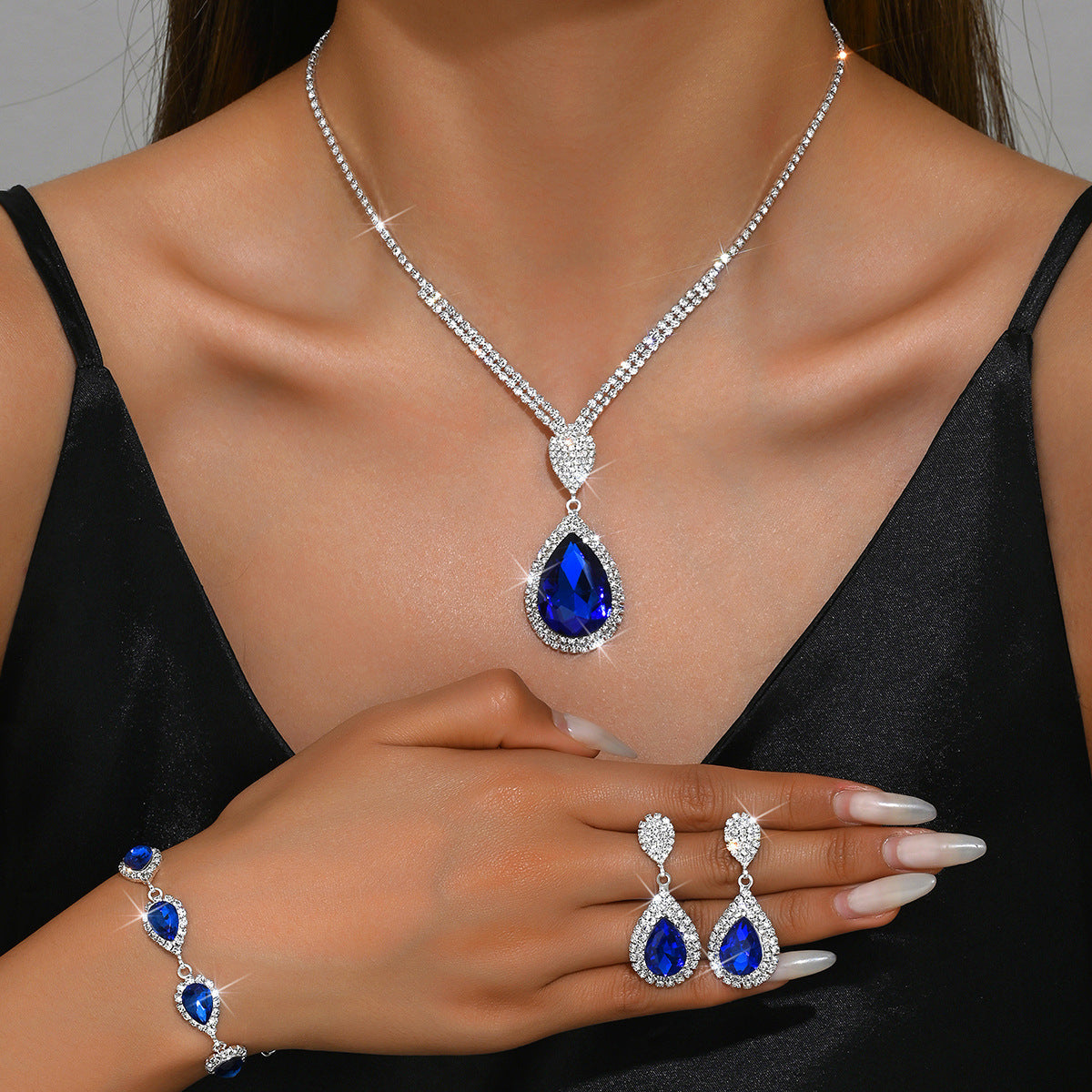 Fashion Temperament Red Sapphire Blue Water Drop Pendant Light Luxury Design Niche Trend Suit All-match Wholesale