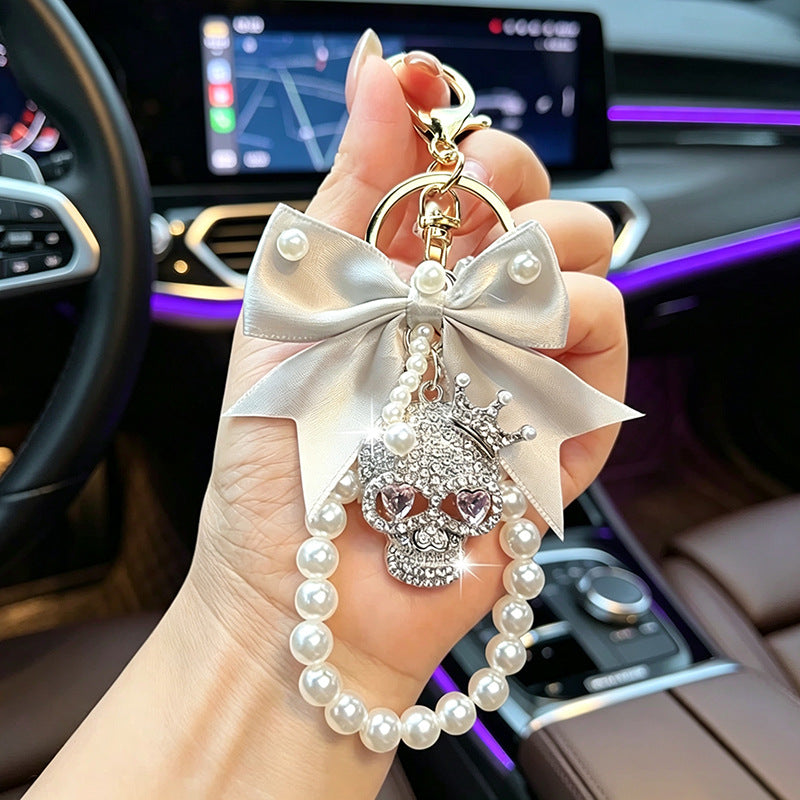 New Halloween Keychain Crowned Skull