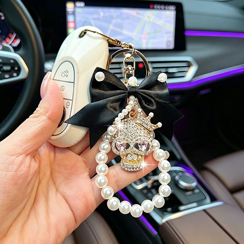 New Halloween Keychain Crowned Skull
