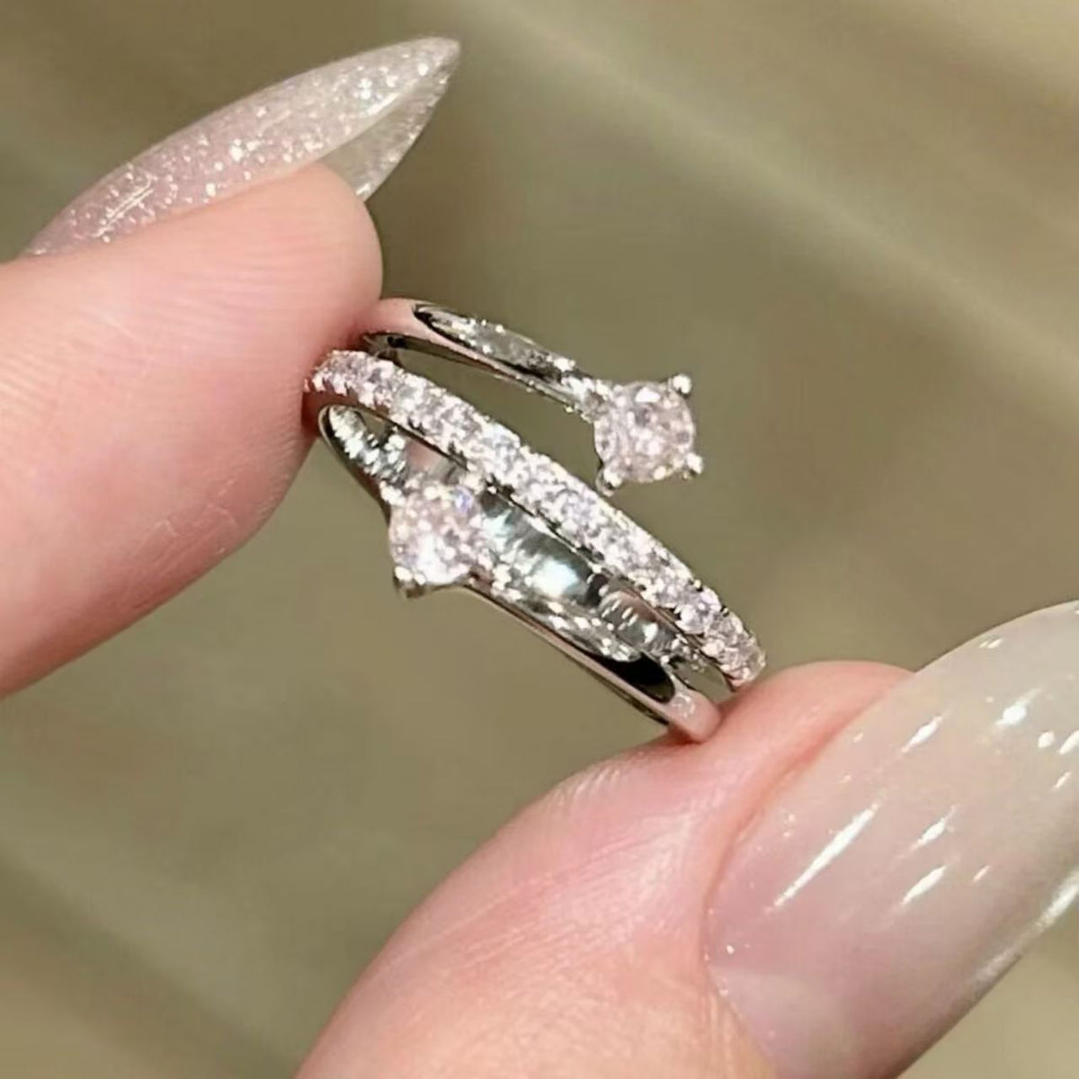 Women Niche Commute Multi-Layer Paved Diamond Ring, Light Luxury Sparkly Adjustable Index & Pinky Ring