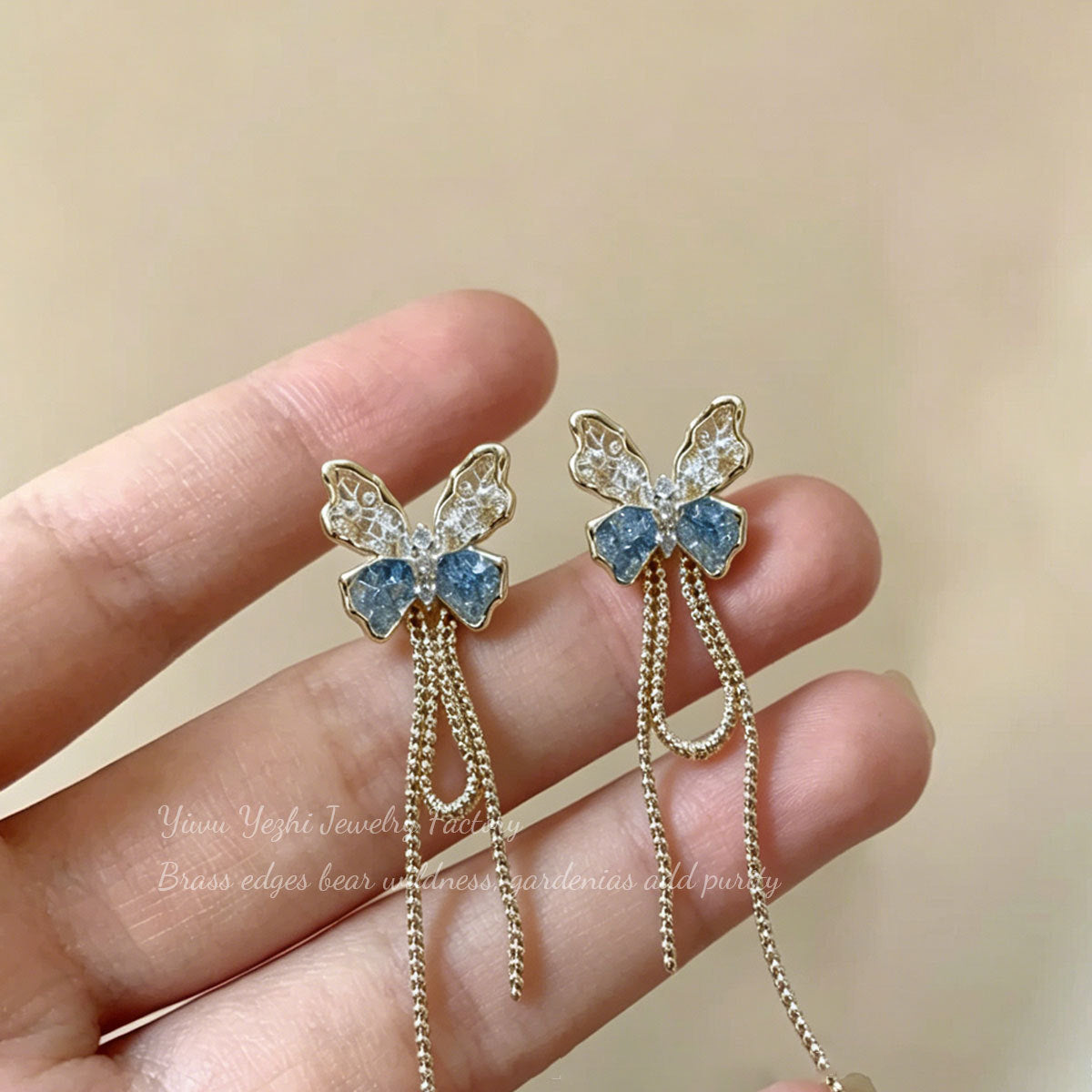 Korean-Style Zircon Hollow Butterfly Tassel Earrings, Light Luxury And High-End Earrings, Exquisite And Sweet Ice-Crystal Ear Accessories