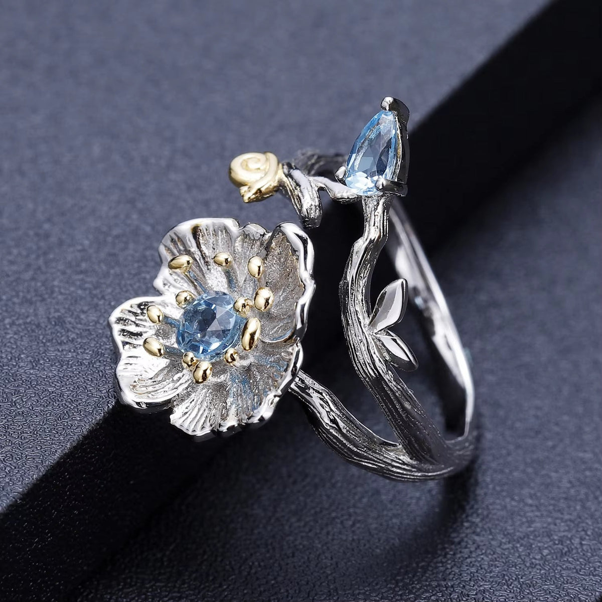 Natural-style Floral Adjustable Ring With Faux Topaz