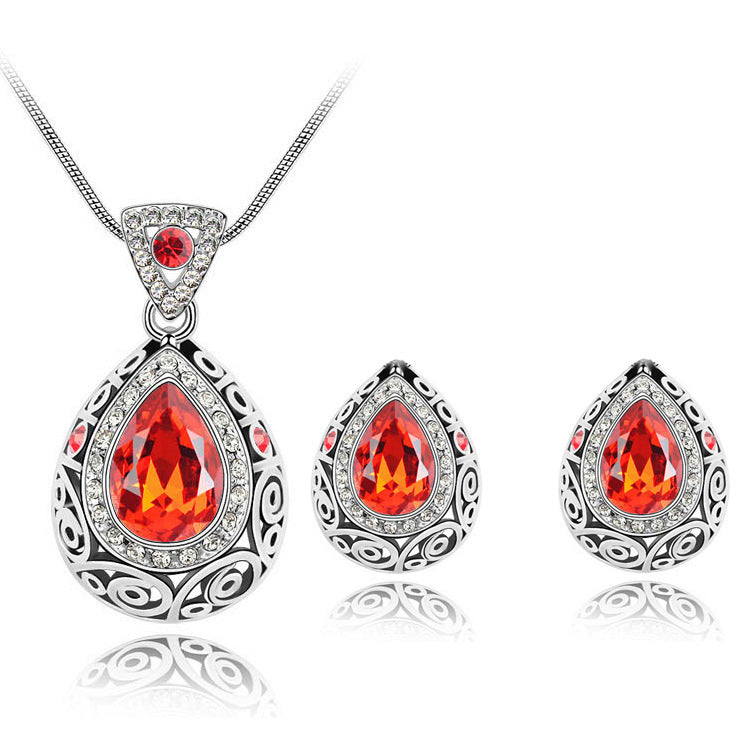 European And American Crystal Earrings And Necklace