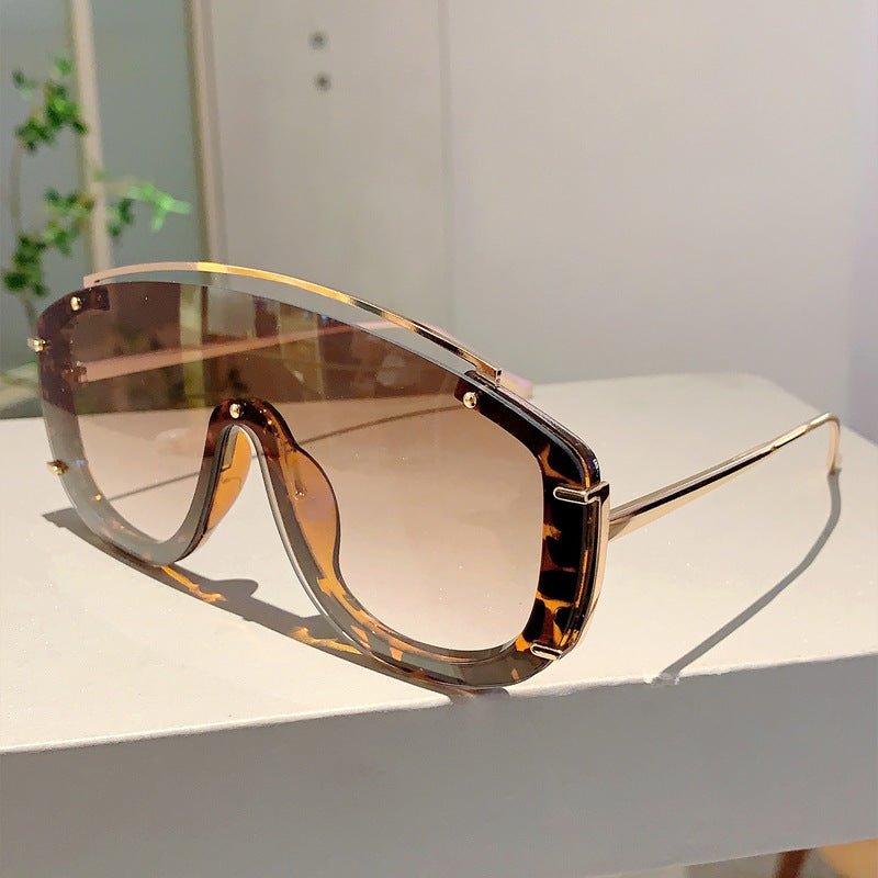 Colorful Personality One-piece Large Frame Fashionable Sunglasses
