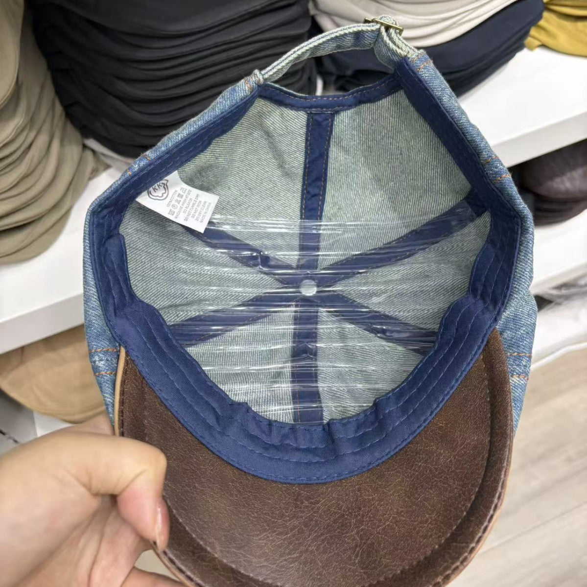 American-style Vintage Trucker Cap