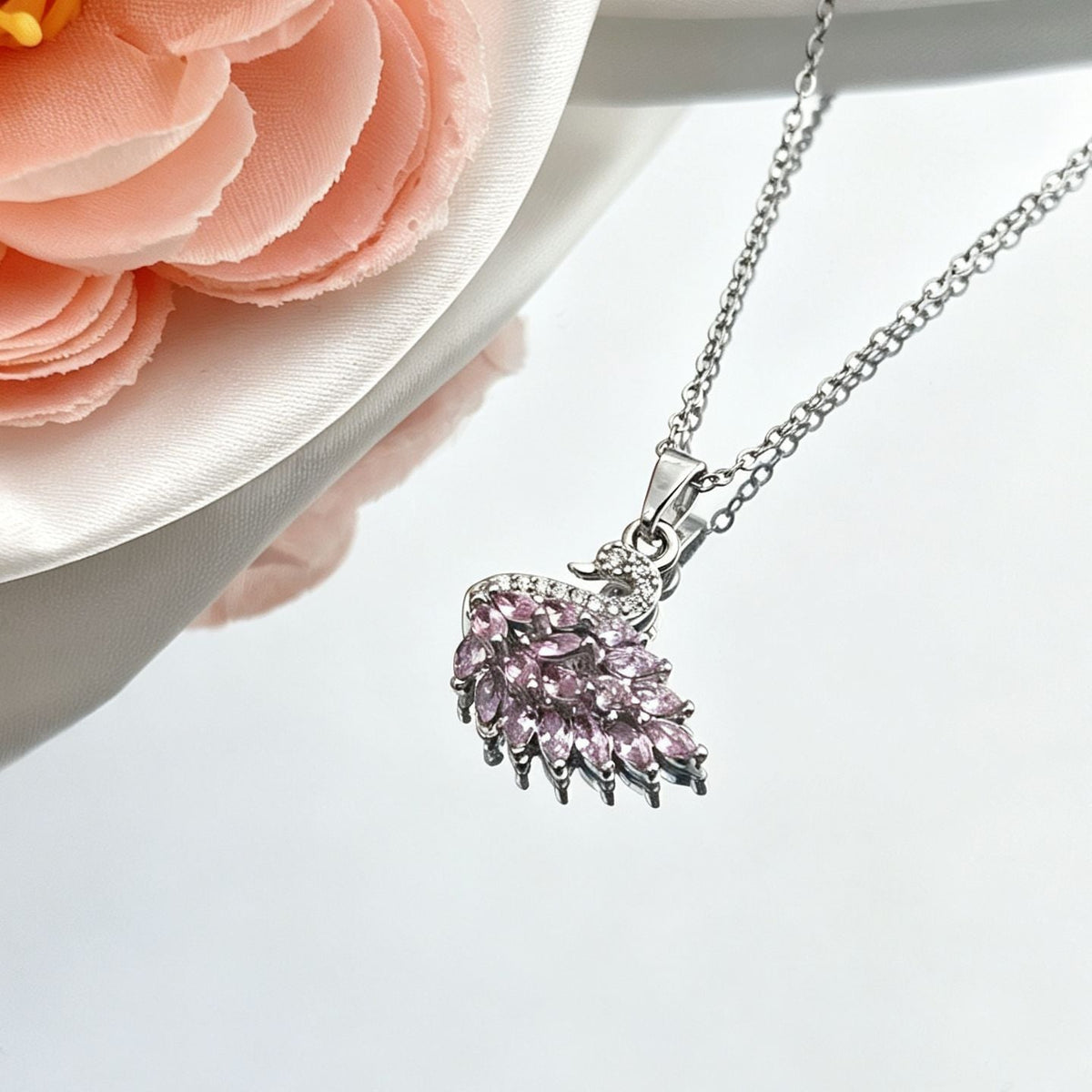 Light-luxury High-end Clavicle Chainelegant And Minimalist Necklace Accessory