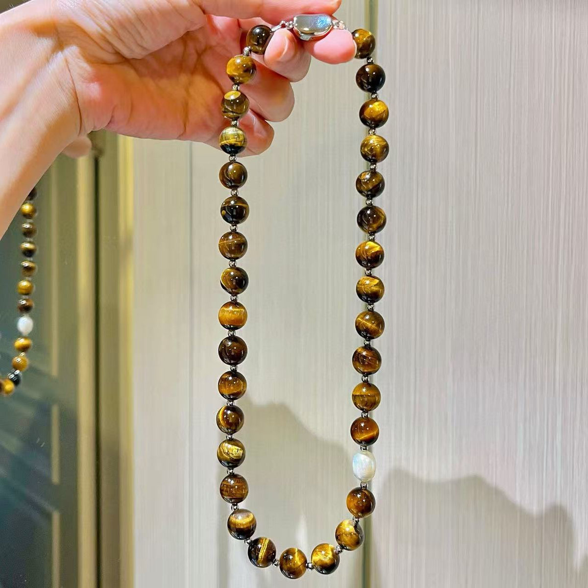 Autumn And Winter Maillard Style Natural Tiger Eye Stone Design Starry Crystal Clavicle Chain Necklace Guaranteed Authenticity And Re-Inspection