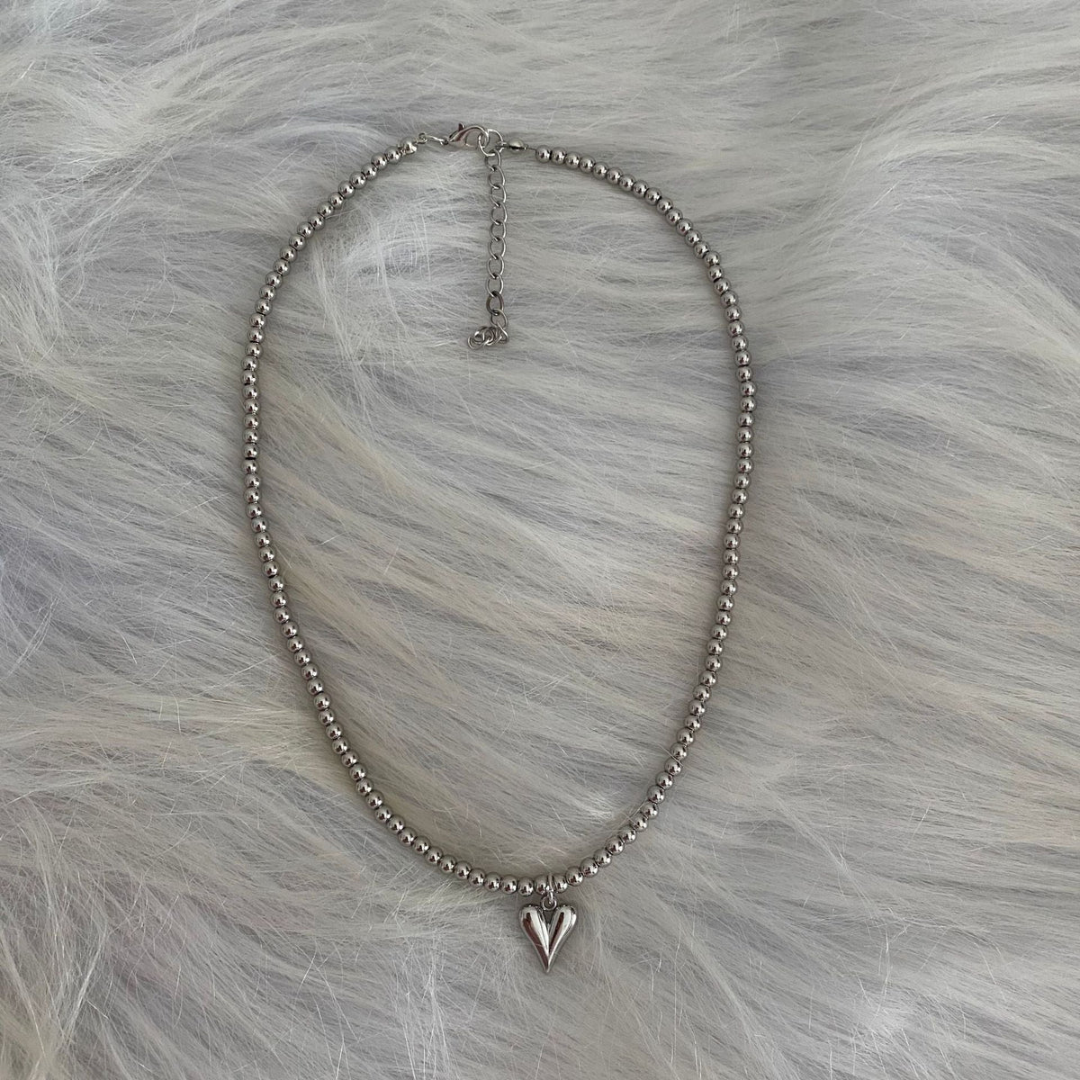 Fashionable And Personalized Heart-shaped Pendant