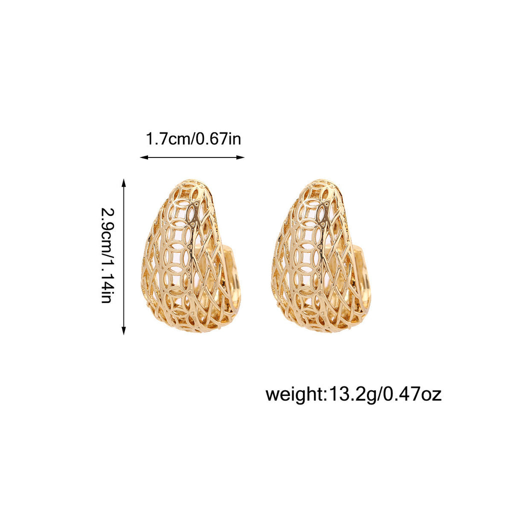 European And American Hollow Heart Earrings For Women, Sweet And Cool Retro Exaggerated Stylish Elegant Versatile Earrings Earrings Niche Earrings Trend