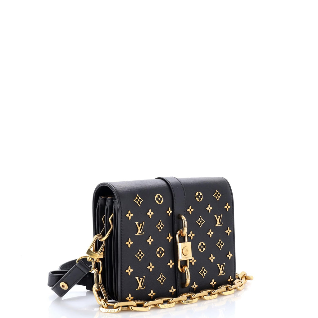 Louis Vuitton, Pre-Loved Rendez-Vous Shoulder Bag, Black