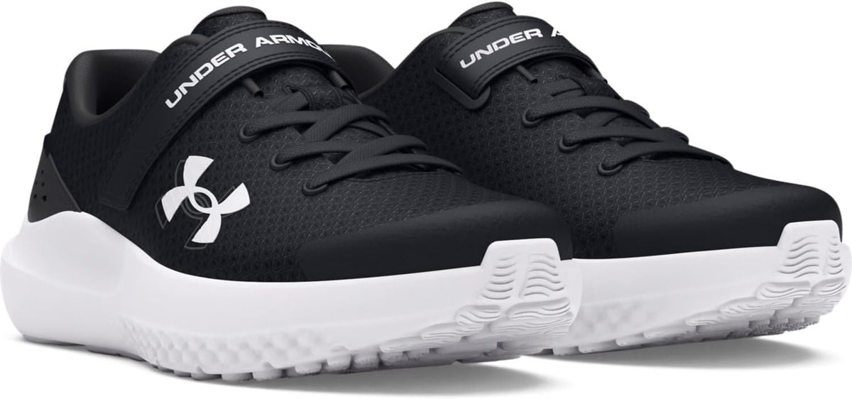 Sprint Mode – Under Armour Boys' Surge 4 AC