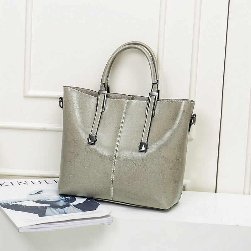 Women's simple fashion handbags
