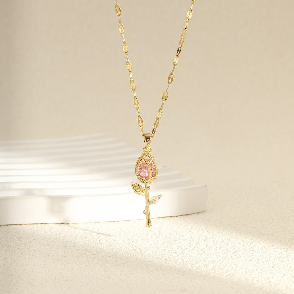 High-end Romantic Crystal Rose Pendant Necklace