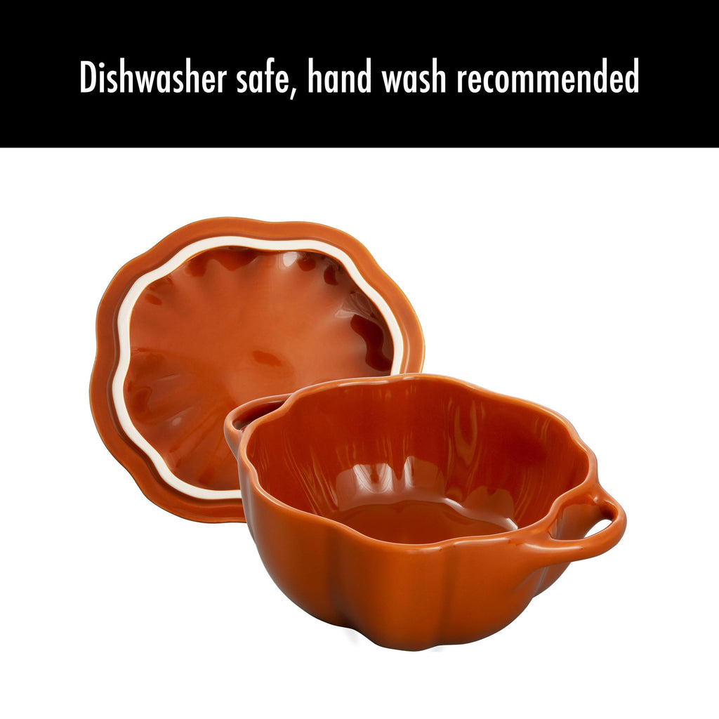 Petite Pumpkin Charm – STAUB Ceramic Pumpkin Cocotte 0.75 qt
