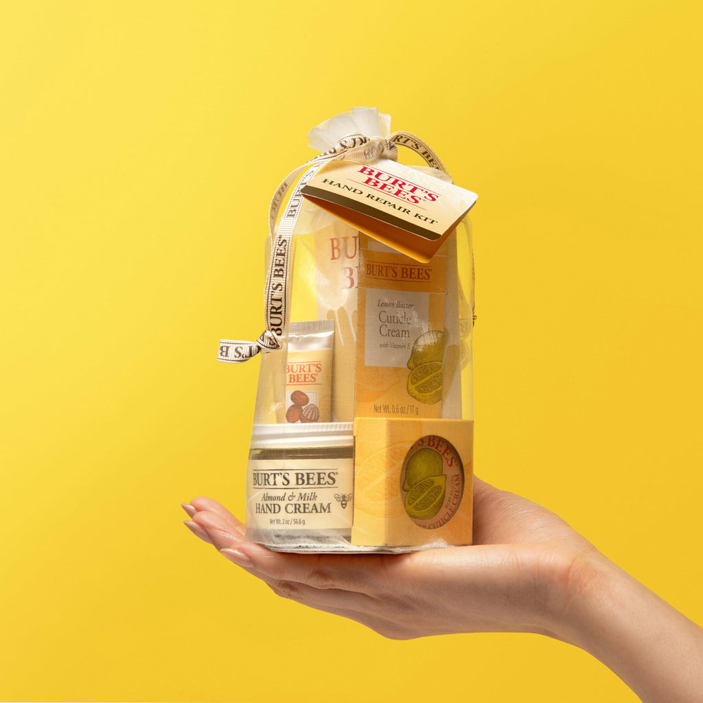 Burt's Bees Set de Regalo Repara Manos, 4 Productos