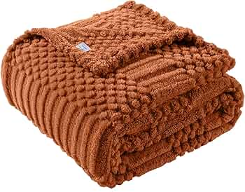 Cozy Rust Charm – Soft Fluffy Fleece Throw