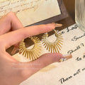 European And American Cross-Border High-End Elegant Cut Out Line Heart Earrings 2025 Autumn And Winter New Exaggerated Personalized Ear Jewelry