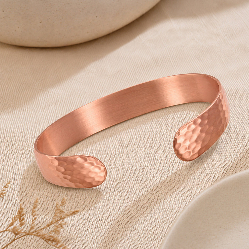 Classic Hammered-texture Open Bangle