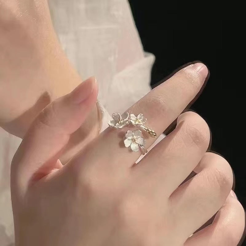 Adjustable Open-ring Finger For The Index Finger