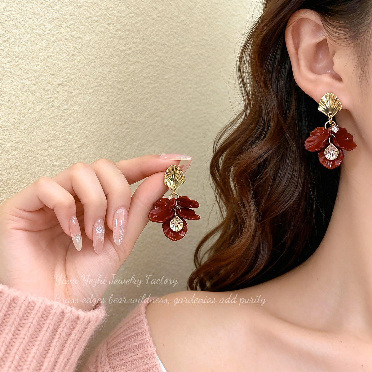 High-End Red Drip Glaze Petal Pendant Tassel Earrings, French Retro New Year Ear Clips, Versatile Personalized Accessories