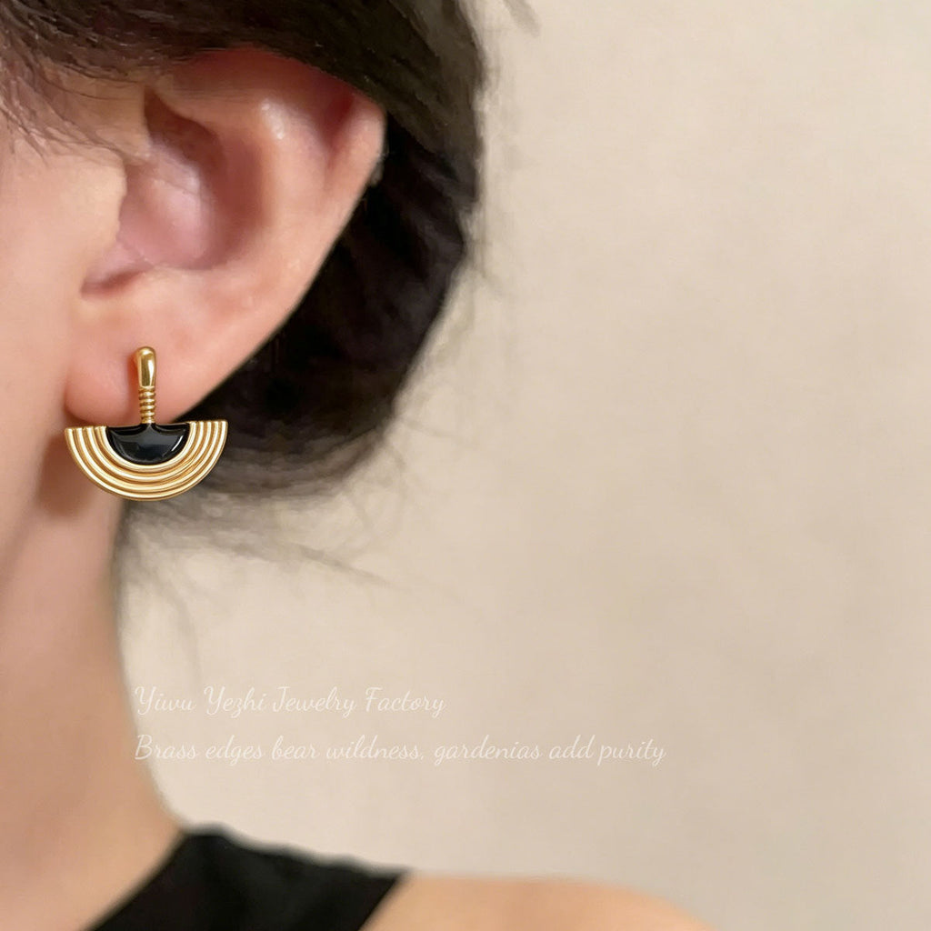 European And American French-Style Retro New Design Earrings For Women, Classical High-End Earrings, Versatile And Fashionable Niche Ear Accessories