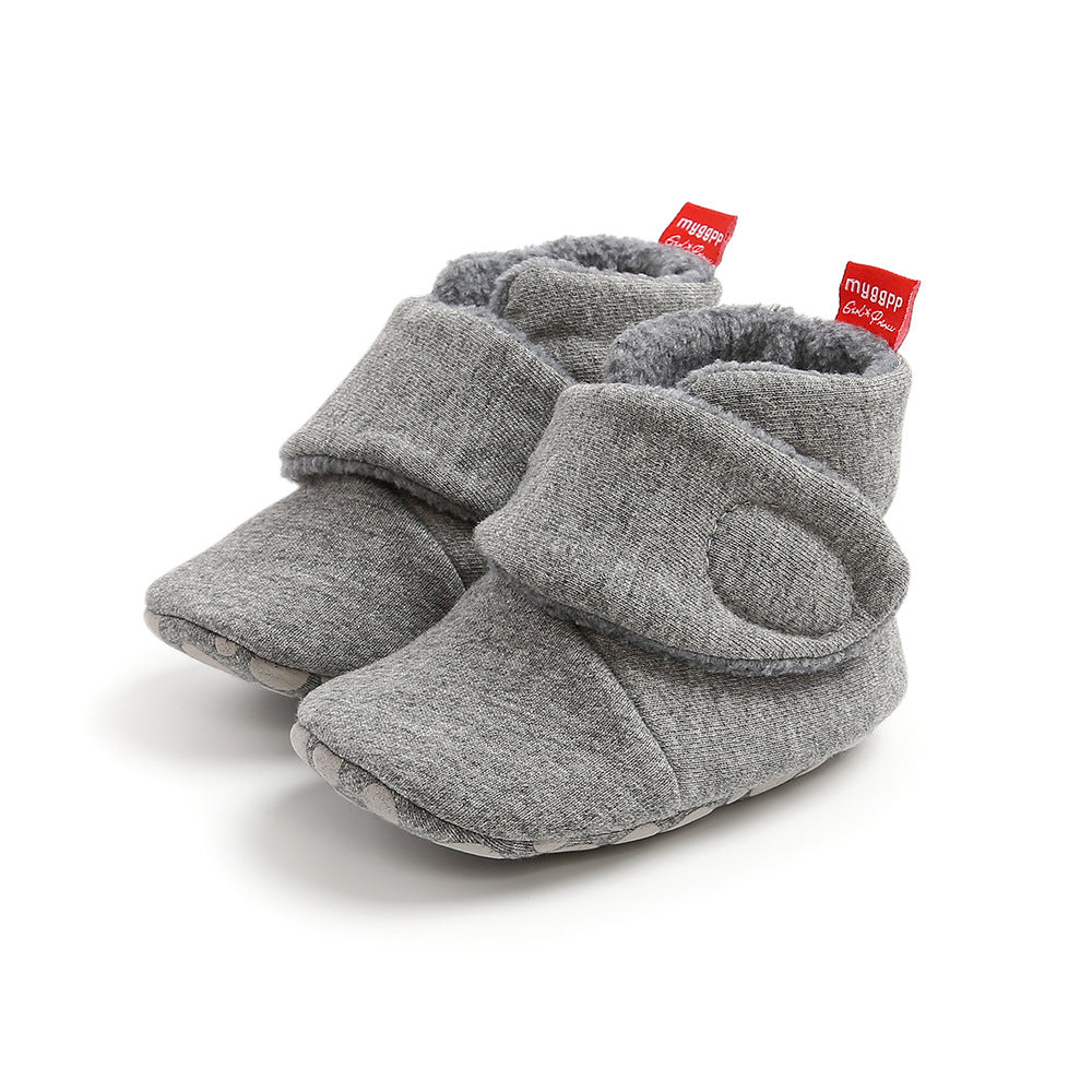 Knitted baby cotton shoes