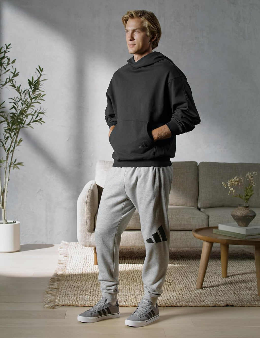 Fresh-Step Dailys – adidas Men's Daily 4.0 Sneakers
