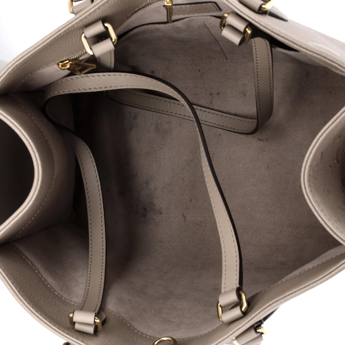 Louis Vuitton, Pre-Loved OnTheGo Tote MM, Neutral