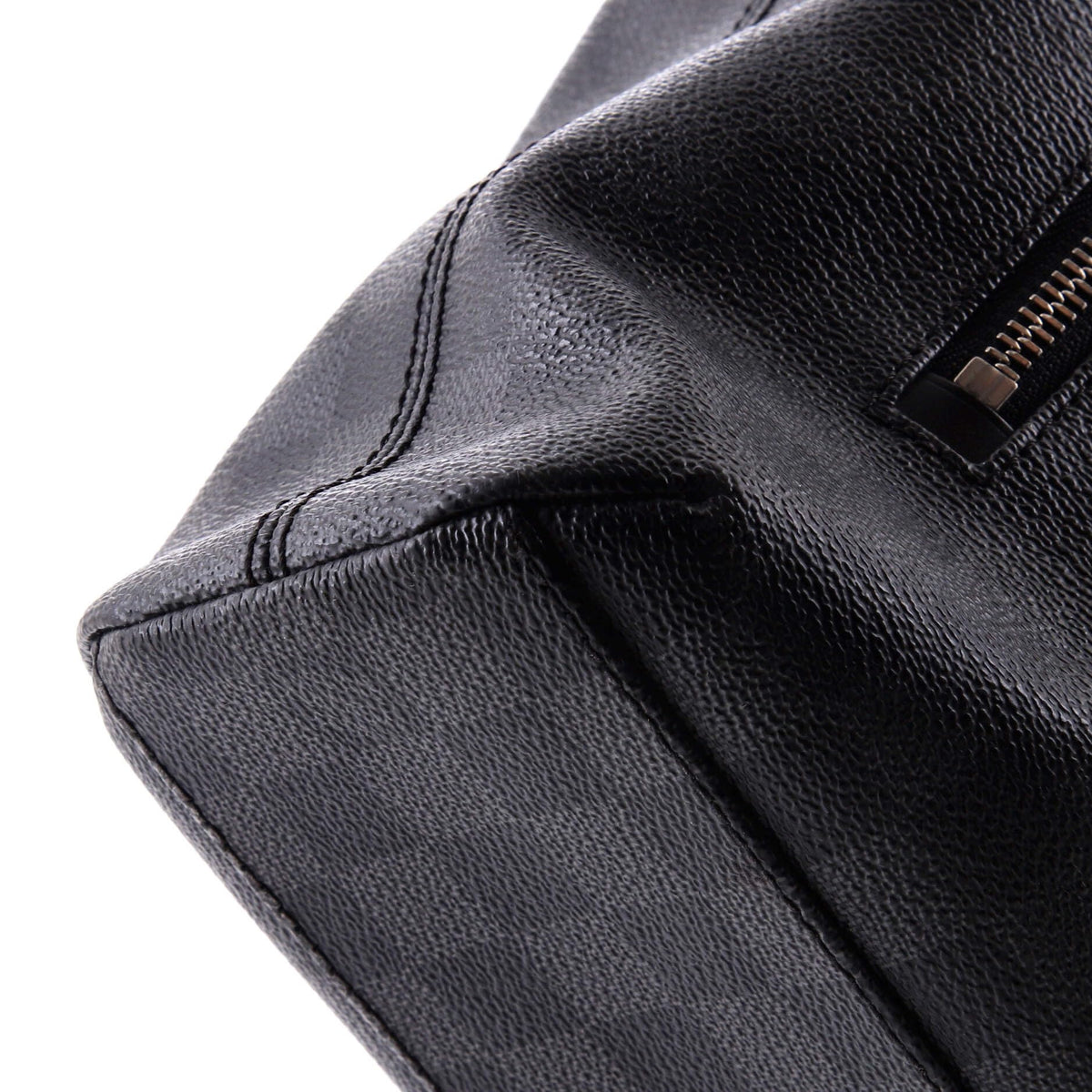 Louis Vuitton, Pre-Loved Mick Messenger Bag MM, Black