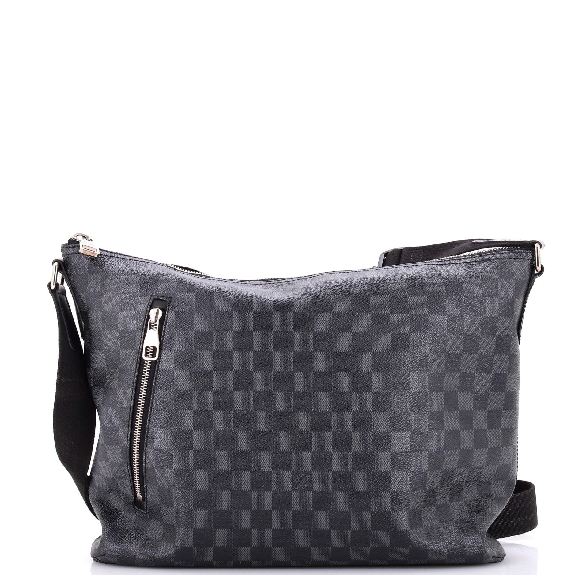 Louis Vuitton, Pre-Loved Mick Messenger Bag MM, Black