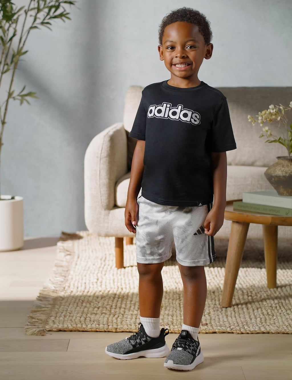 Speedy Sneaks – adidas Boys' Lite Racer Adapt 8.0