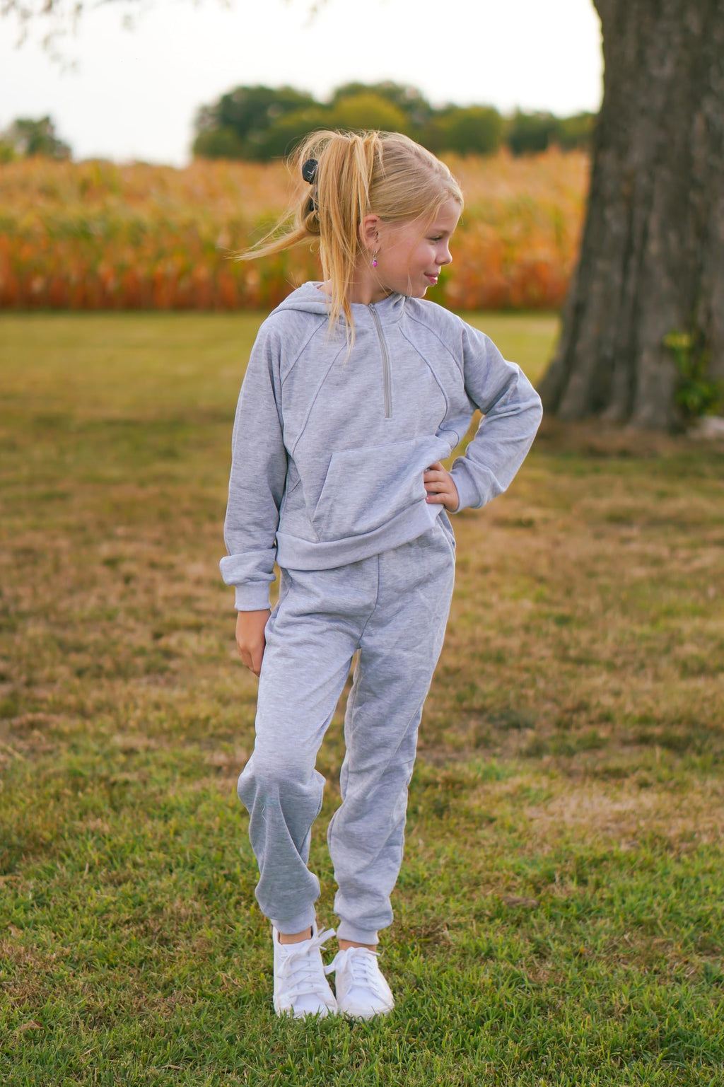 fioukiay Girls 2 Piece Outfits Size 8-9 Half Zipper Hoodies Sweatsuits Long Sleeve Athletic Sweatshirts and Sweatpants with Pockets Grey