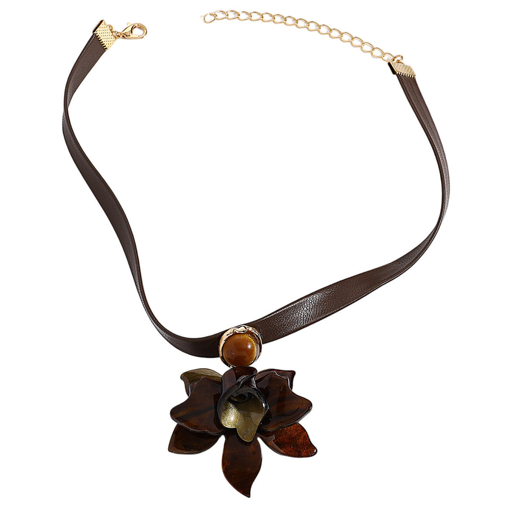 Vintage Tigereye Flower Pendant Necklace Light Luxury