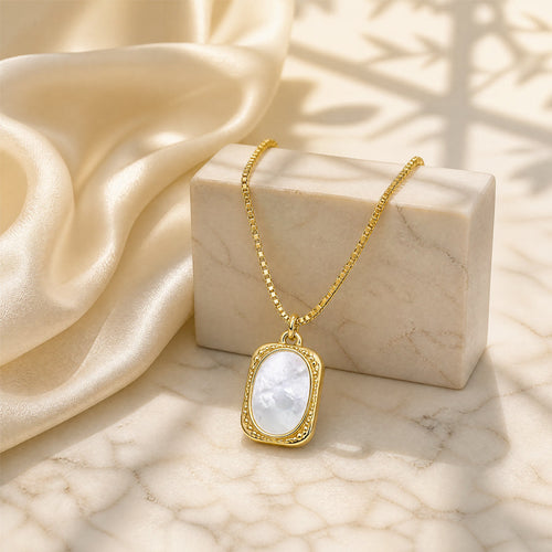 18K Gold Plated Stainless Steel Rectangle Tag Pendant Necklace For Women, Vintage Black Onyx White Mother Of Pearl Box Chain Necklace, Dainty Everyday Jewelry Gift