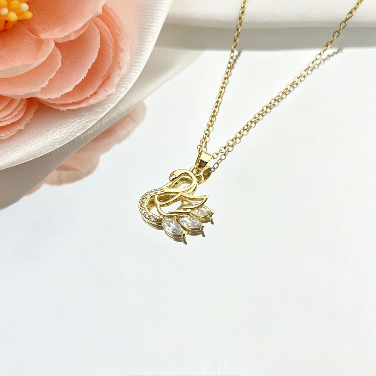 Light-luxury High-end Clavicle Chainelegant And Minimalist Necklace Accessory