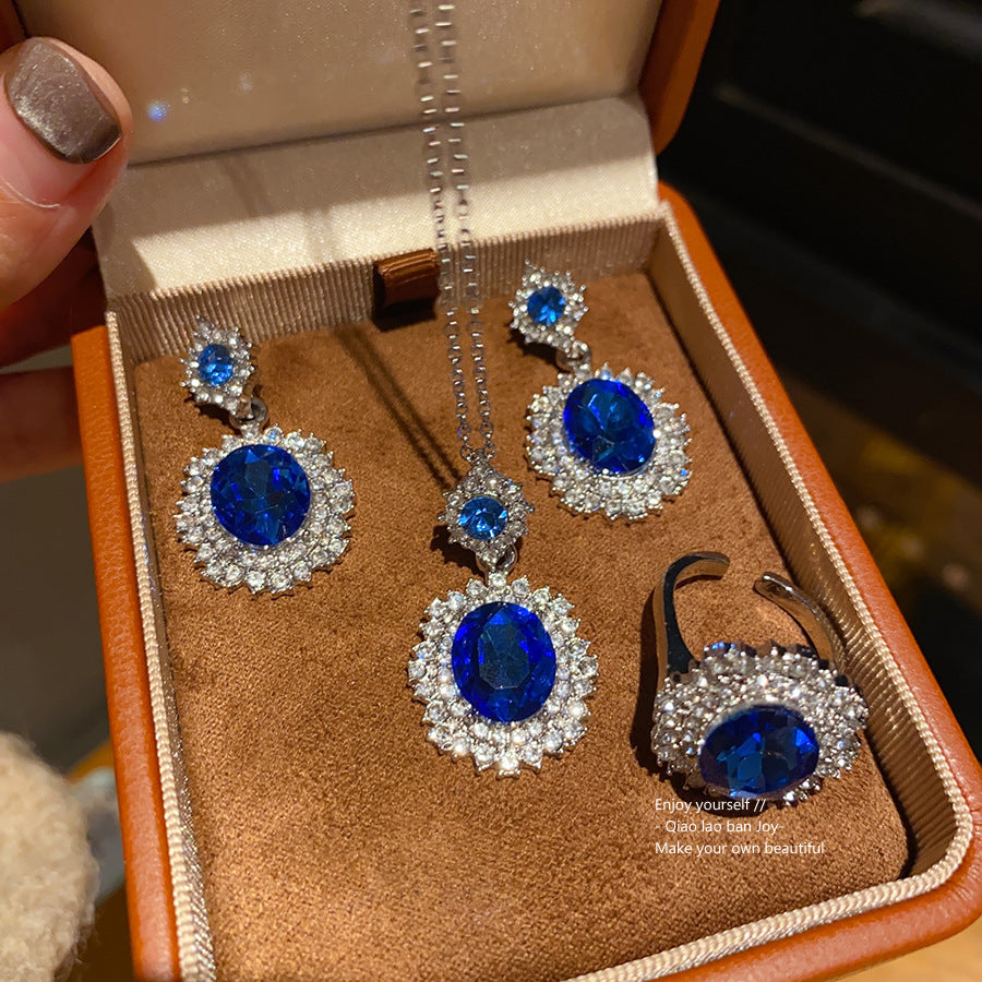 European And American Diamond-encrusted Oval Necklace Fashion Light Luxury Exquisite Earrings High-end Ring Commuter All-match Jewelry Suit Women