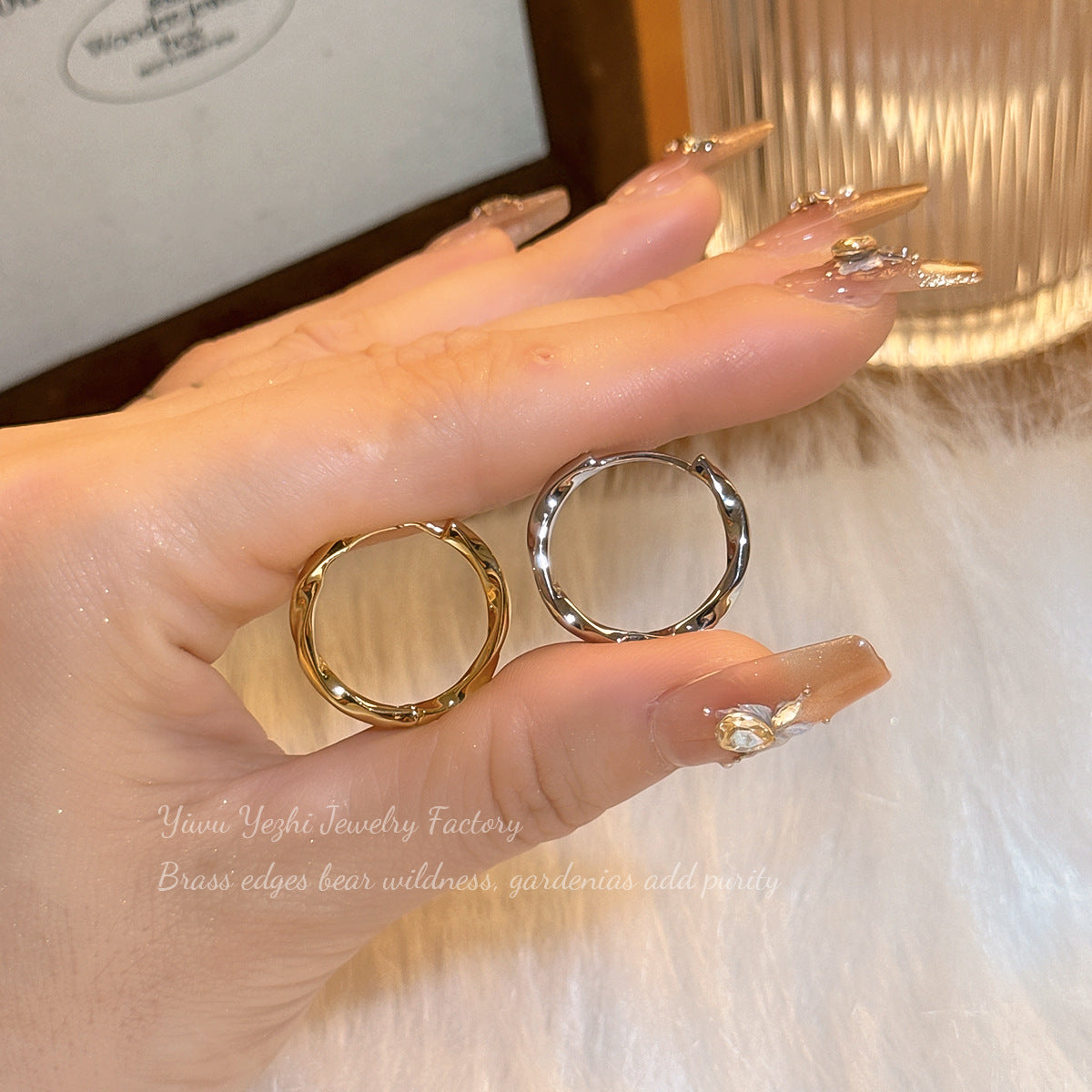2025 New Style Silver Simple Plain Hoop Earrings For Women, Commuter Earrings With A Light Luxury And High-End Feel, Hoop Ear Studs