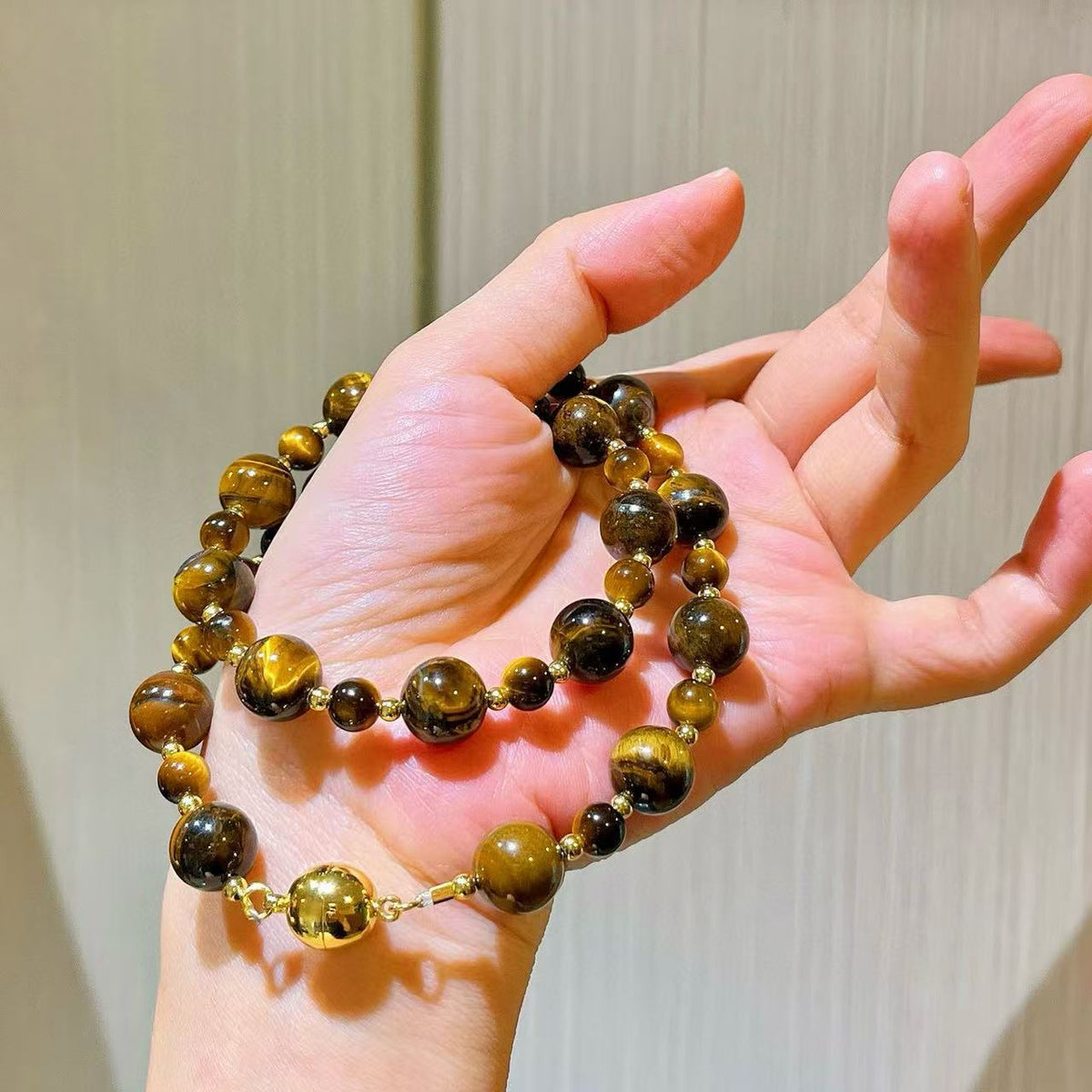 Autumn And Winter Maillard Style Natural Tiger Eye Stone Design Starry Crystal Clavicle Chain Necklace Guaranteed Authenticity And Re-Inspection