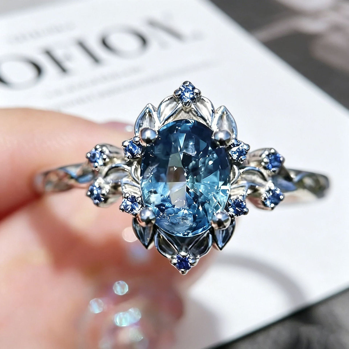 Yanbai Cross-Border Luxury Exquisite Vine Blue Elegant Design Ring, Personalized Copper Inlaid Zircon Versatile Light Luxury Ring