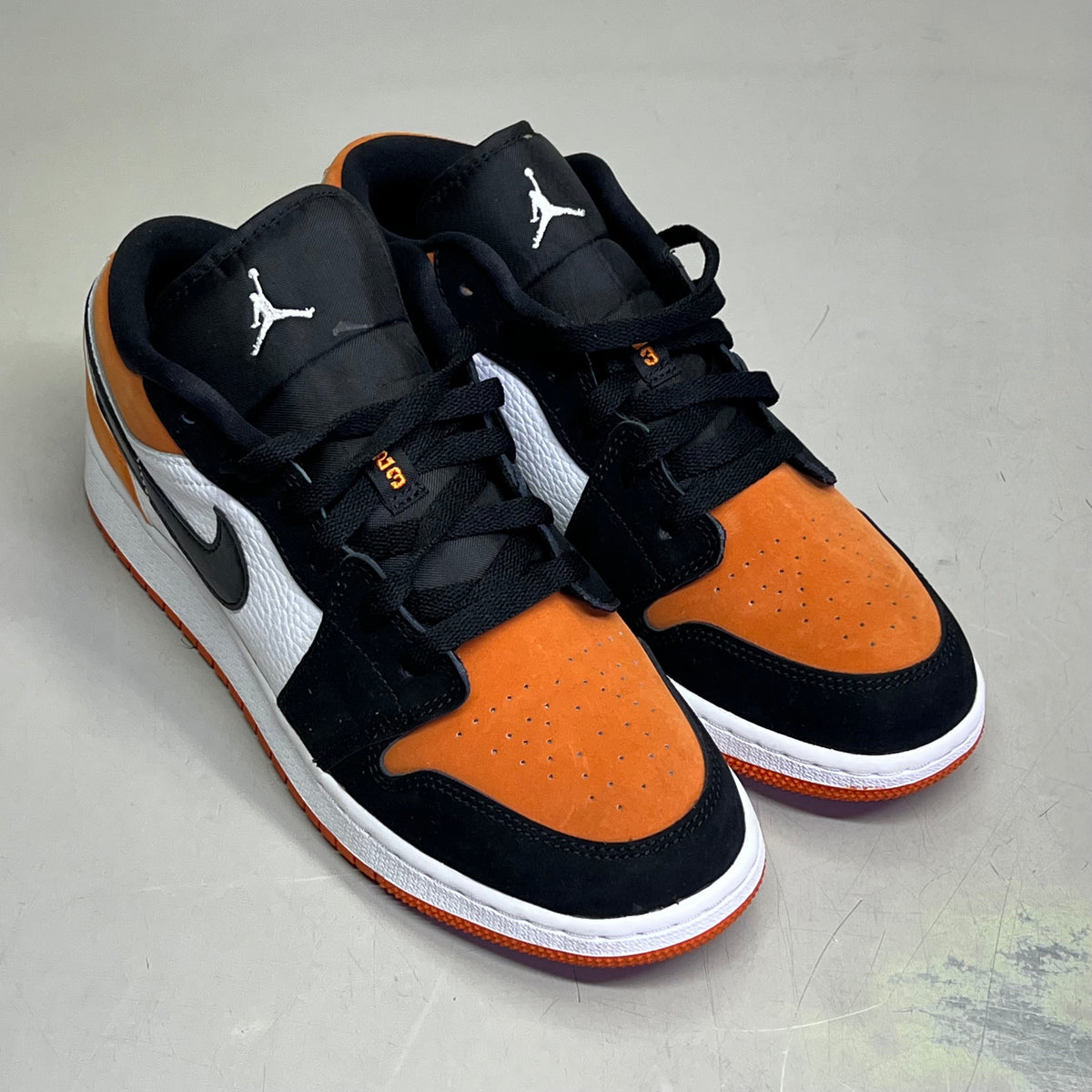 NIKE Air Jordan 1 Low Shattered Backboard Shoes Boys Sz 7Y Orange/Black (Pre-Owned)