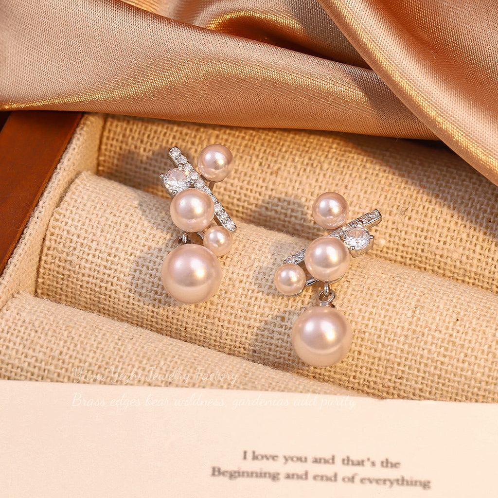 French Pearl Earrings Niche 2025 New Hot Style Design Accessible Luxury High-End Elegant Zircon Earrings For Women