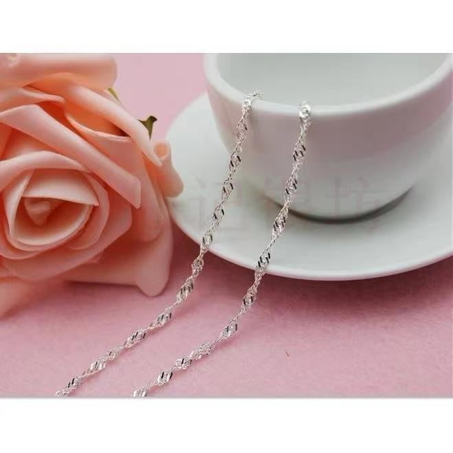 Water-wave Twist Pattern Versatile Clavicle Chain